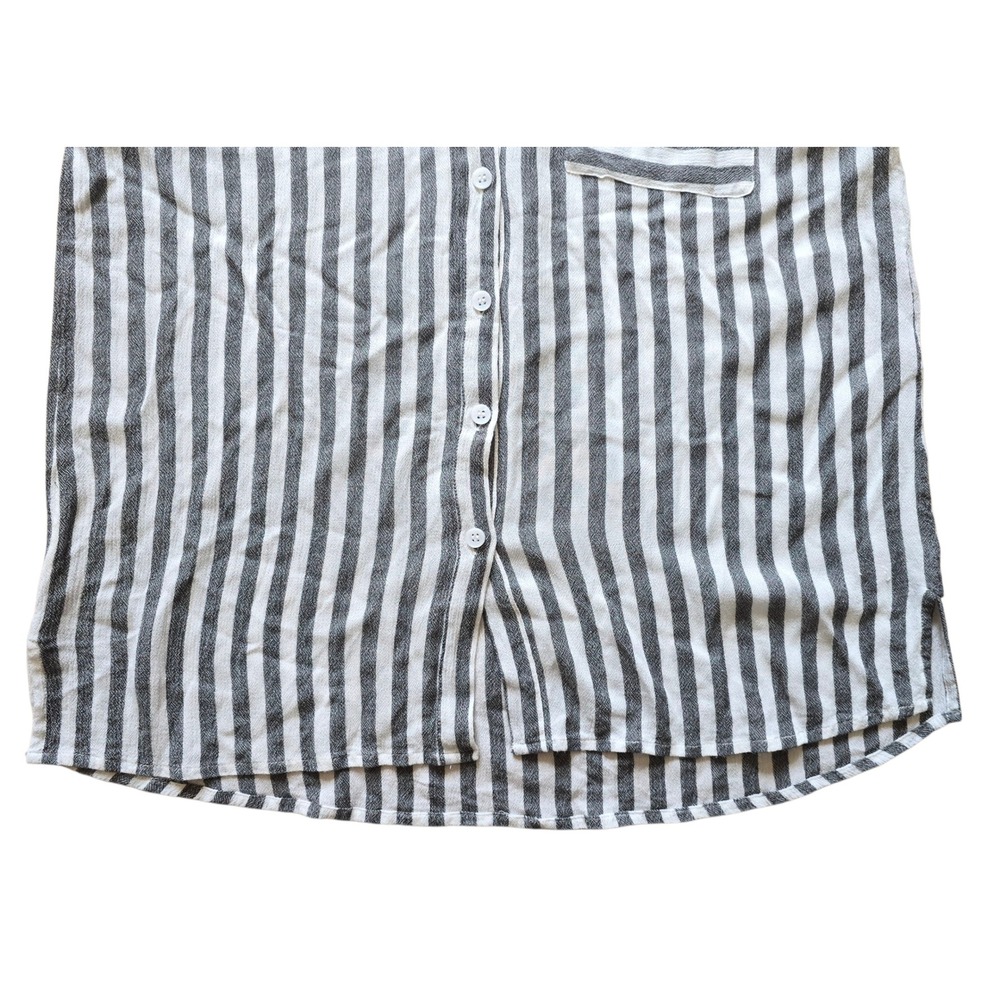 Doe & Rae Striped Button-Up Shirt Relaxed Fit Short Sleeve Top Size S - Picture 4 of 11